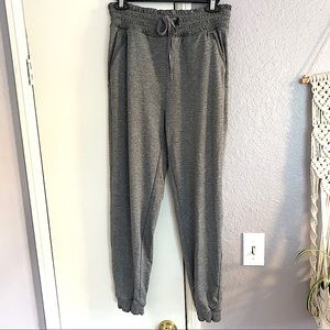 American Eagle Outfitters gray joggers Medium / M